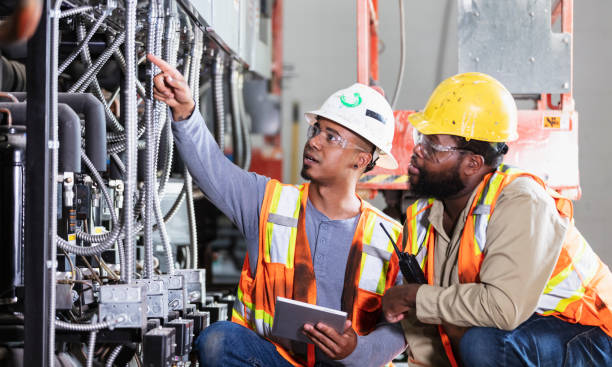  Angleton, TX Electrician Pros
