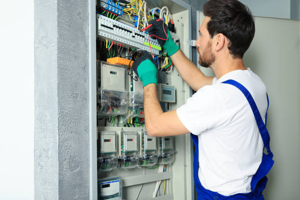 Best Electrical Troubleshooting Services  in Angleton, TX